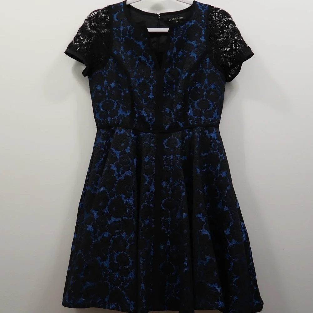 BLACK HALO Brocade Aria Dress 8 - Picture 7 of 12